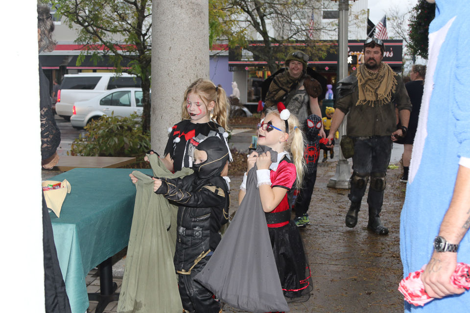 Halloween Trick or Treat Downtown Morganton 2019-9619.JPG